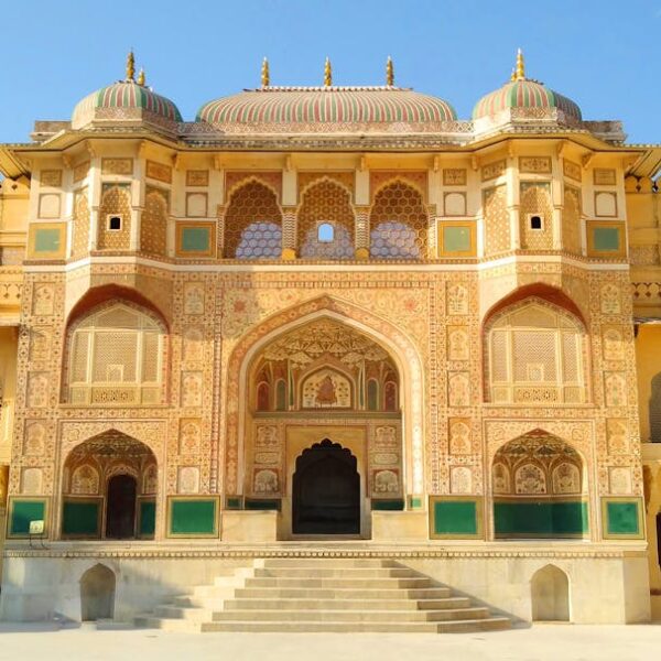 Your Incredible 16-Day Journey Through India: Culture, Beaches & Backwaters